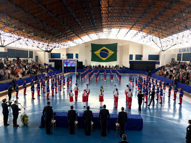 Fotos do Colégio Militar Tiradentes